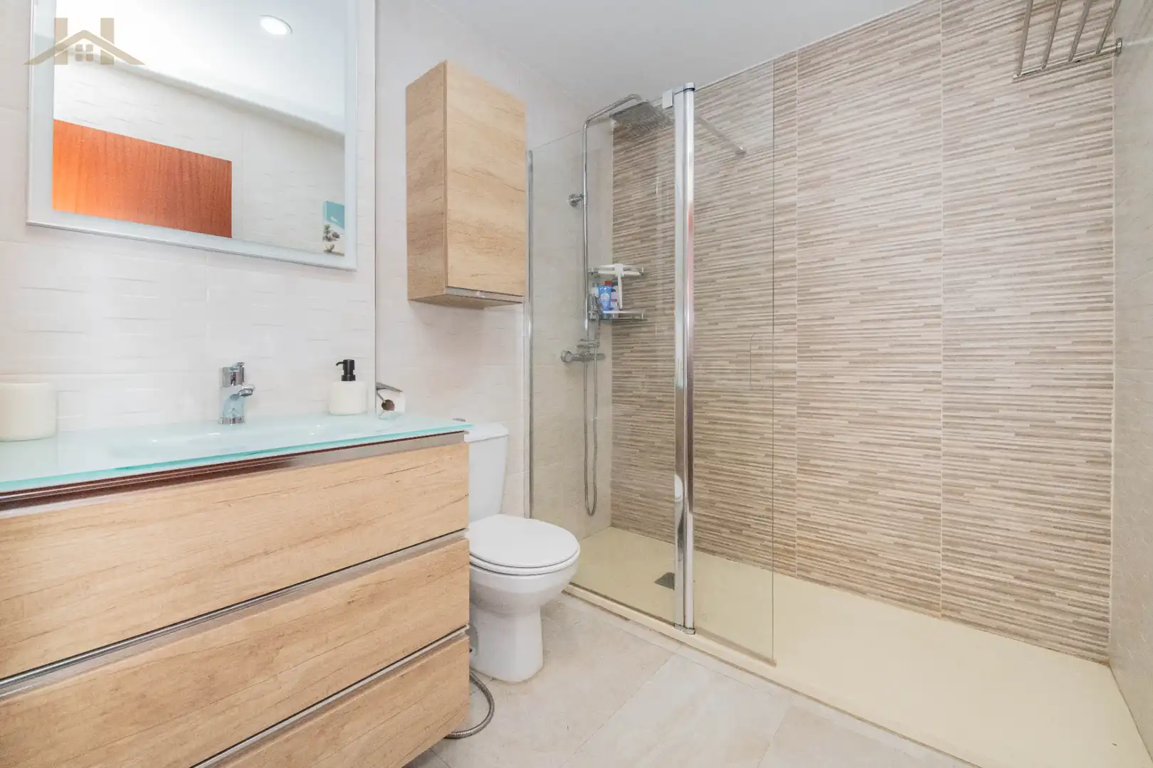 Baño de Dúplex en venta en Villaviciosa de Odón con Aire acondicionado, Calefacción y Trastero