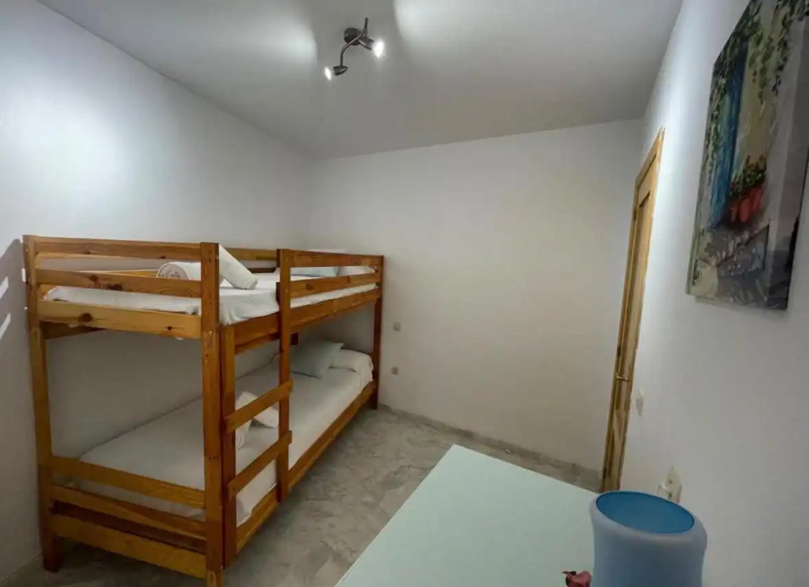 Wohnung zur Miete in Puerto de Estepona