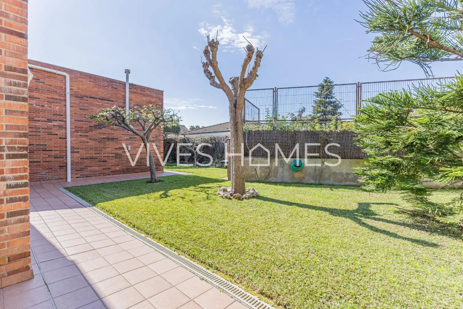 Garten von Haus oder Chalet zum Verkauf in Sant Vicenç de Montalt mit Klimaanlage, Heizung und Privatgarten
