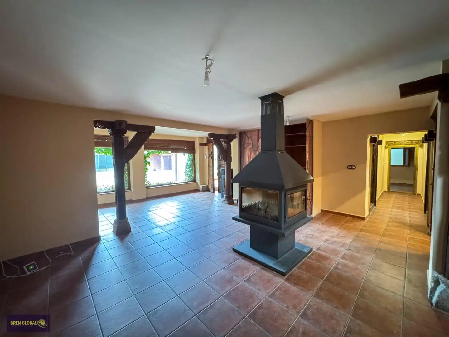 Sala de estar de Casa o chalet en venta en El Berrueco con Calefacción, Jardín privado y Trastero