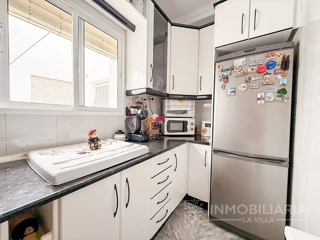 Kitchen of Flat for sale in Coín