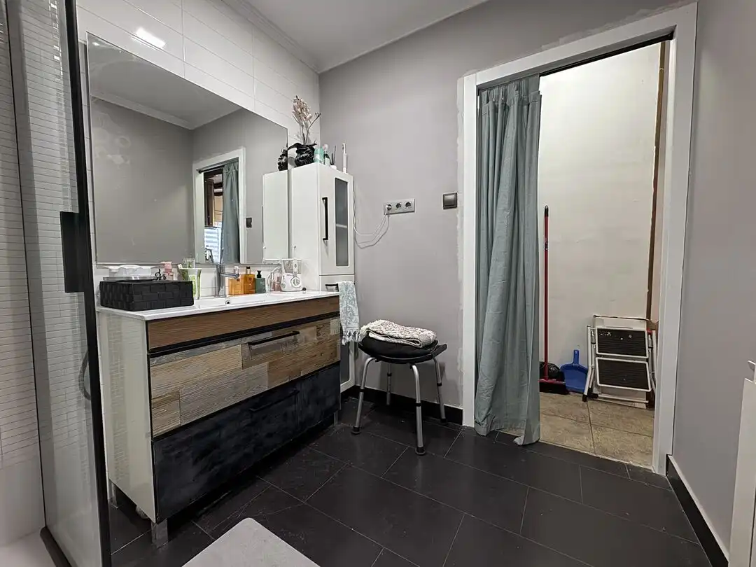 Baño de Piso en venta en Antzuola, Gipuzkoa