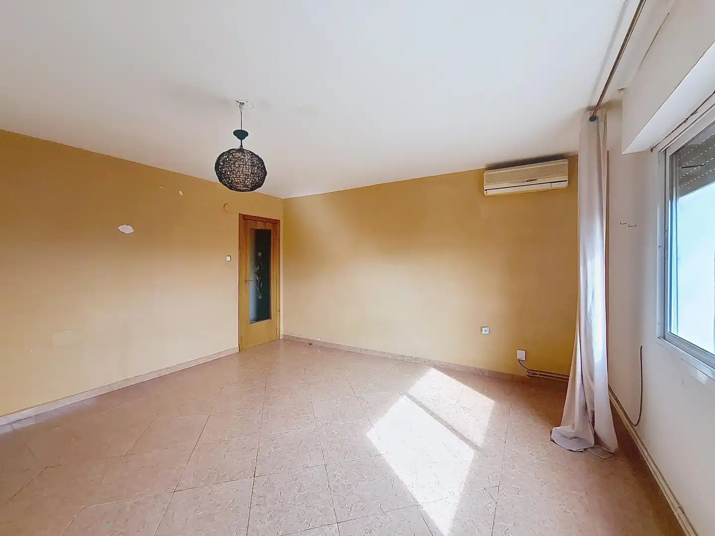 Sala de estar de Piso en venta en Alfarrasí con Calefacción y Terraza