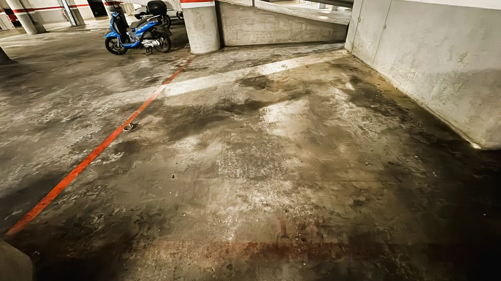 Parkplatz von Wohnung zum Verkauf in Cambrils mit Klimaanlage, Privatgarten und Gemeinschaftspool