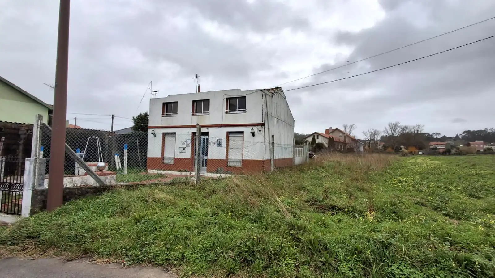 Houses for sale in Boiro  with Private garden and Storage room