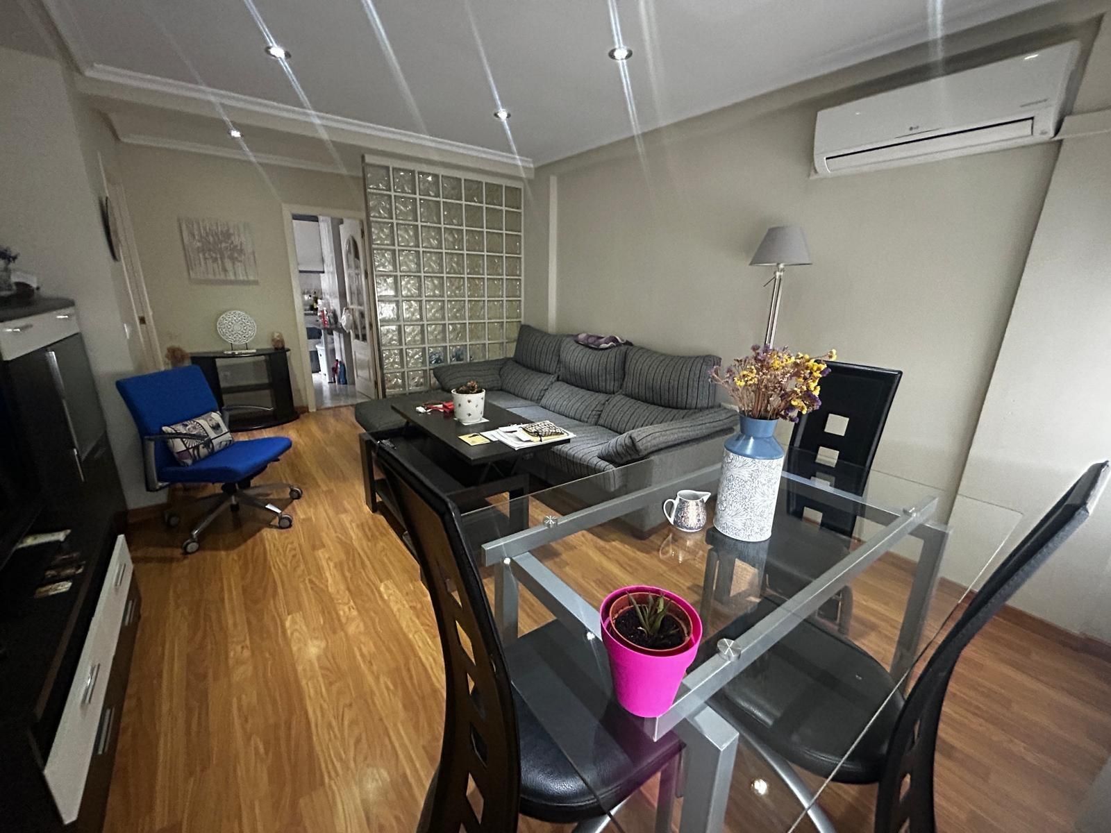 Living room of Flat for sale in  Córdoba Capital  with Air Conditioner
