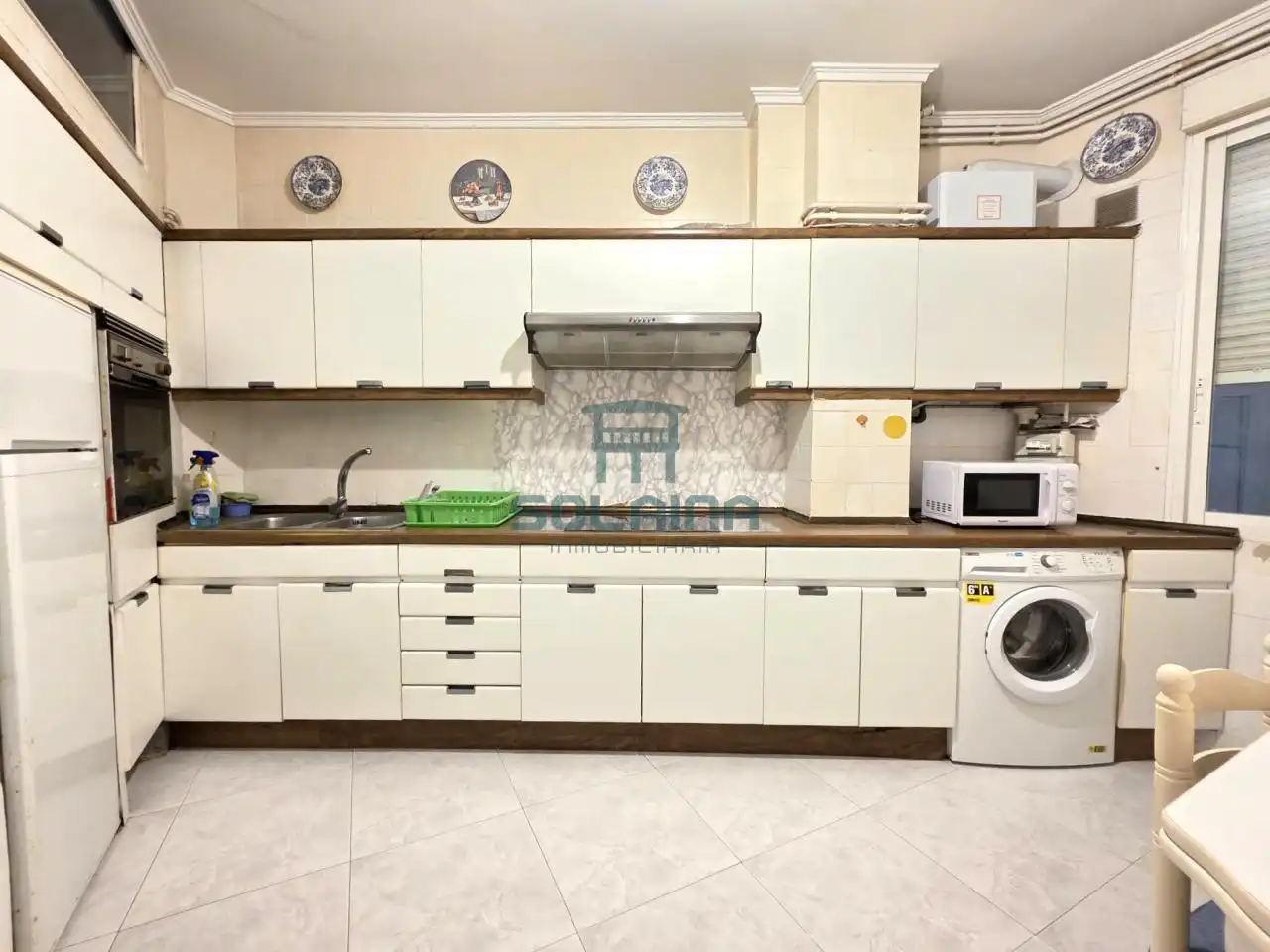 Cocina de Piso en venta en Ourense Capital  con Calefacción y Trastero