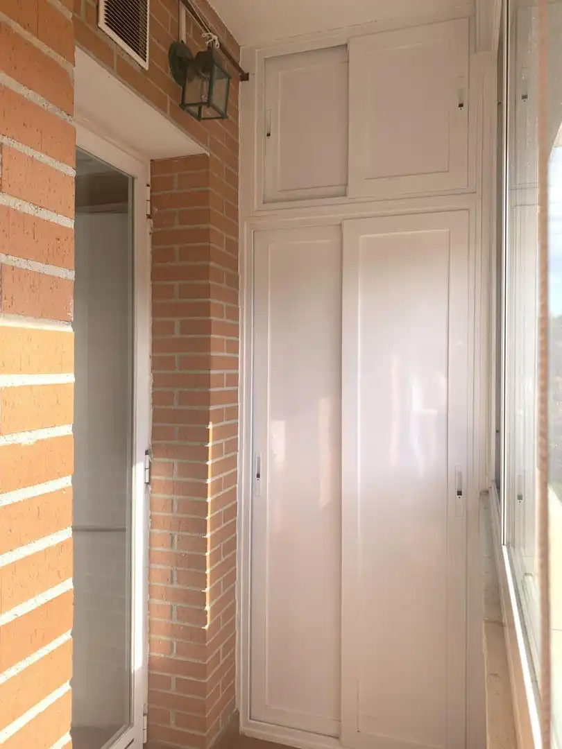 Piso de alquiler en Manzanares El Real con Parquet, Terraza y Piscina comunitaria
