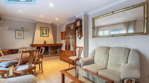 Foto 2 de Casa adosada en venda a Calle Cardenal Parrado, San Francisco Javier, Granada