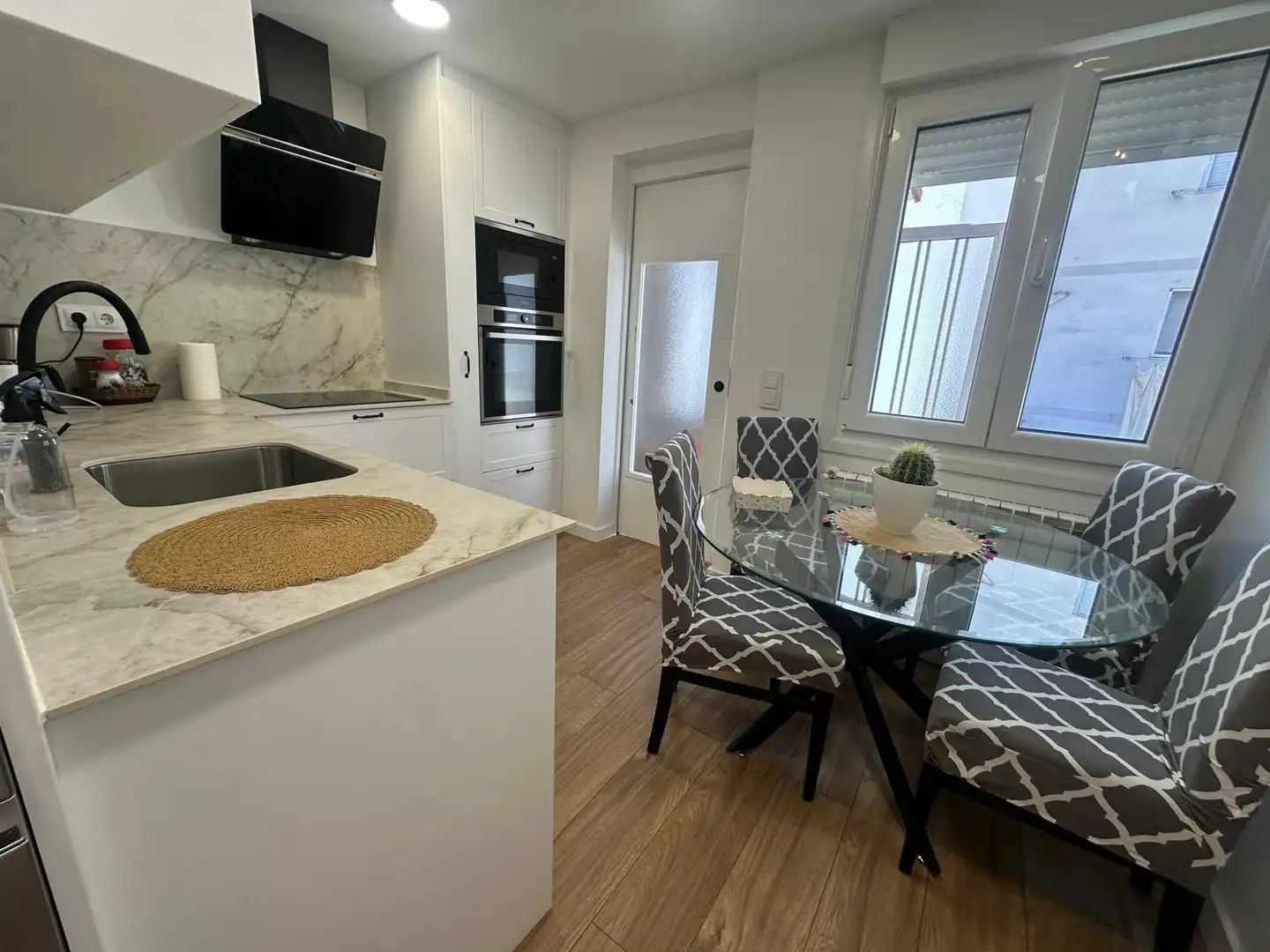 Kitchen of Detached homes for sale in Ourense Capital   with Heating, Private garden and Terrace