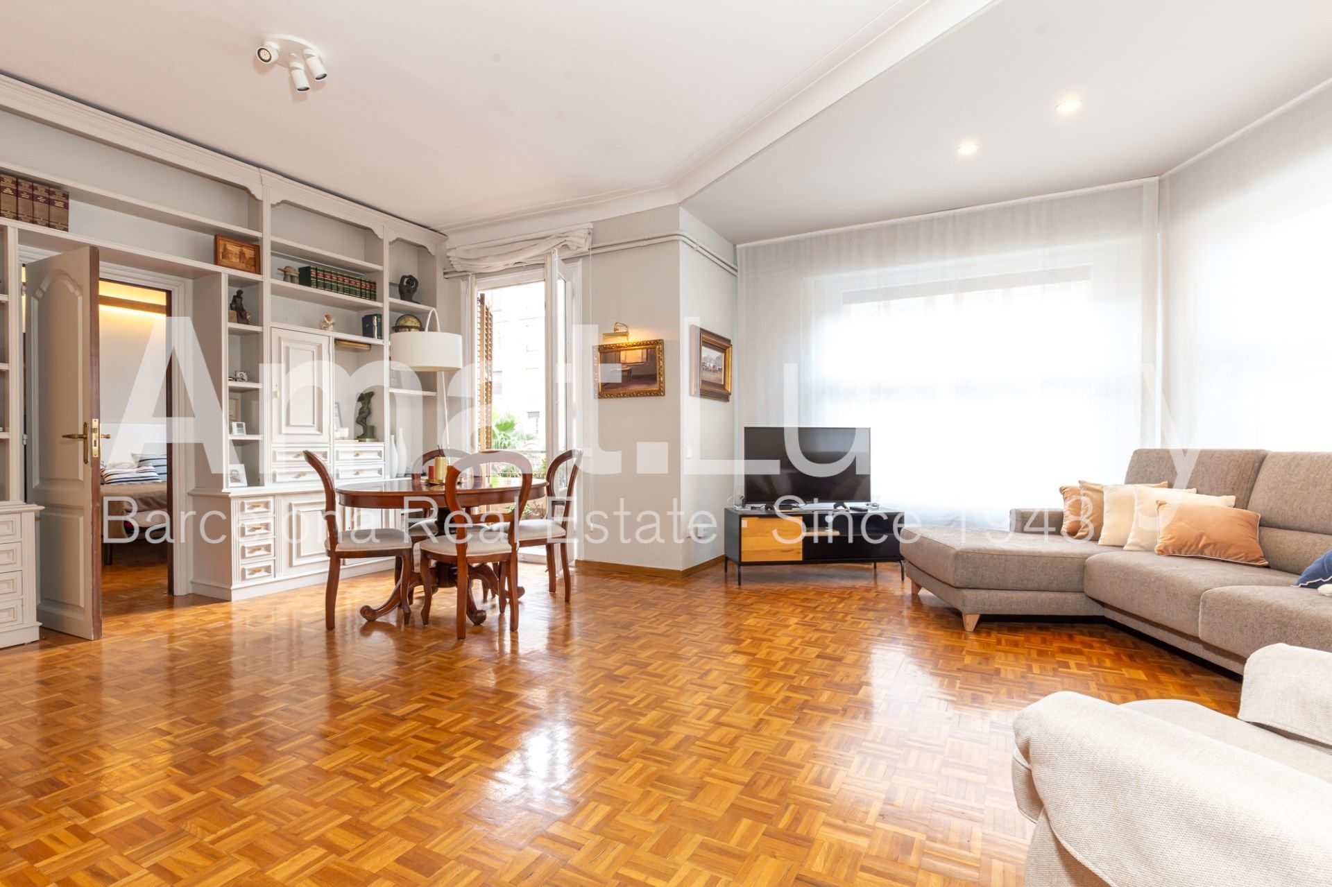 Flat for sale in BALMES, Sant Gervasi i la Bonanova