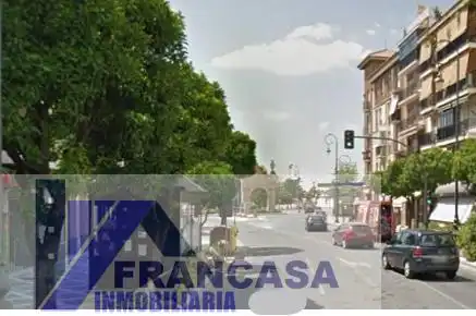 Local comercial en venda a Centro
