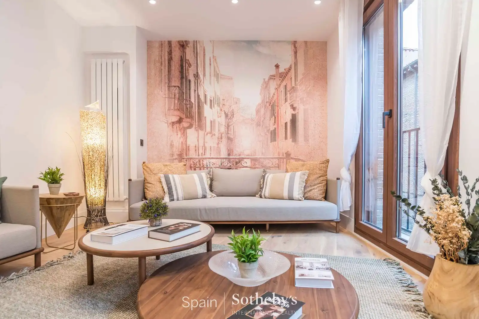 Living room of Apartments for sale in Madrid  with Air Conditioner