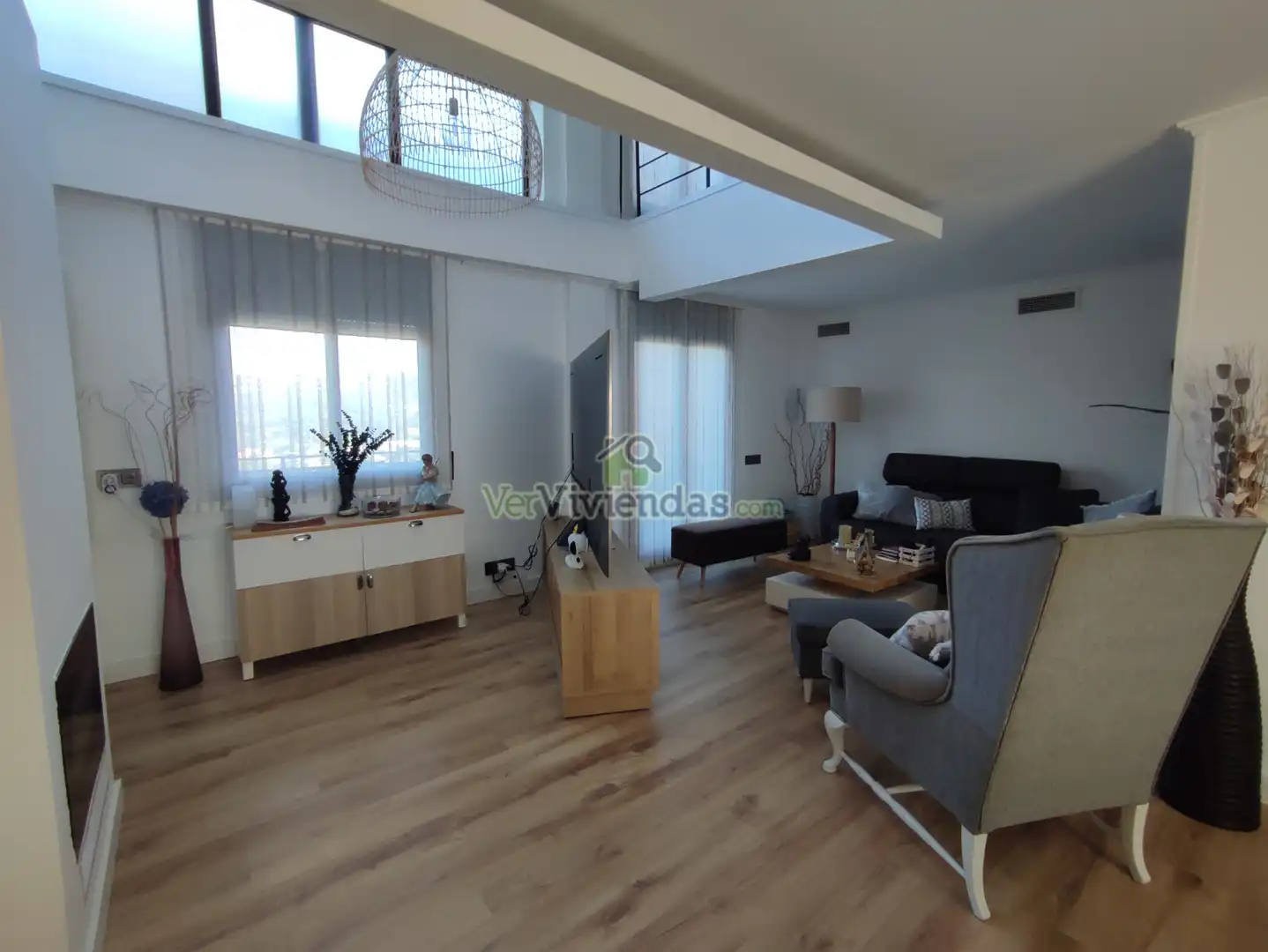 Sala d'estar de Casa o xalet en venda en Cervelló amb Aire condicionat, Calefacció i Jardí privat