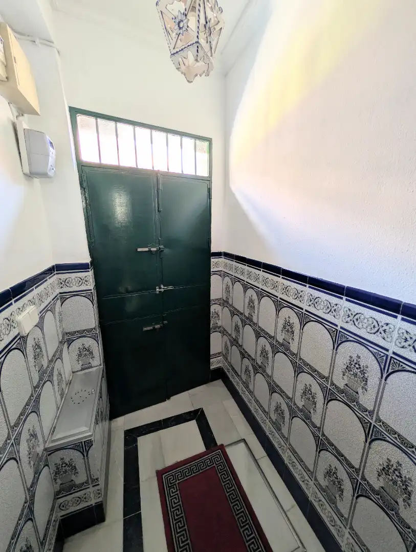 Bany de Casa o xalet en venda en Sevilla amb Terrassa i Traster