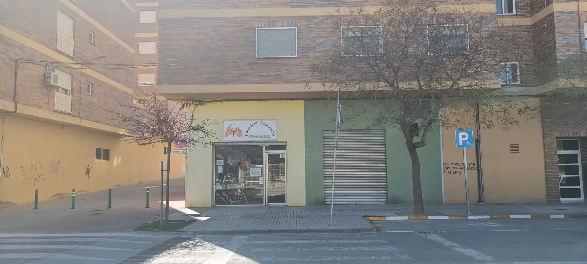Commercial properties for sale in Almansa