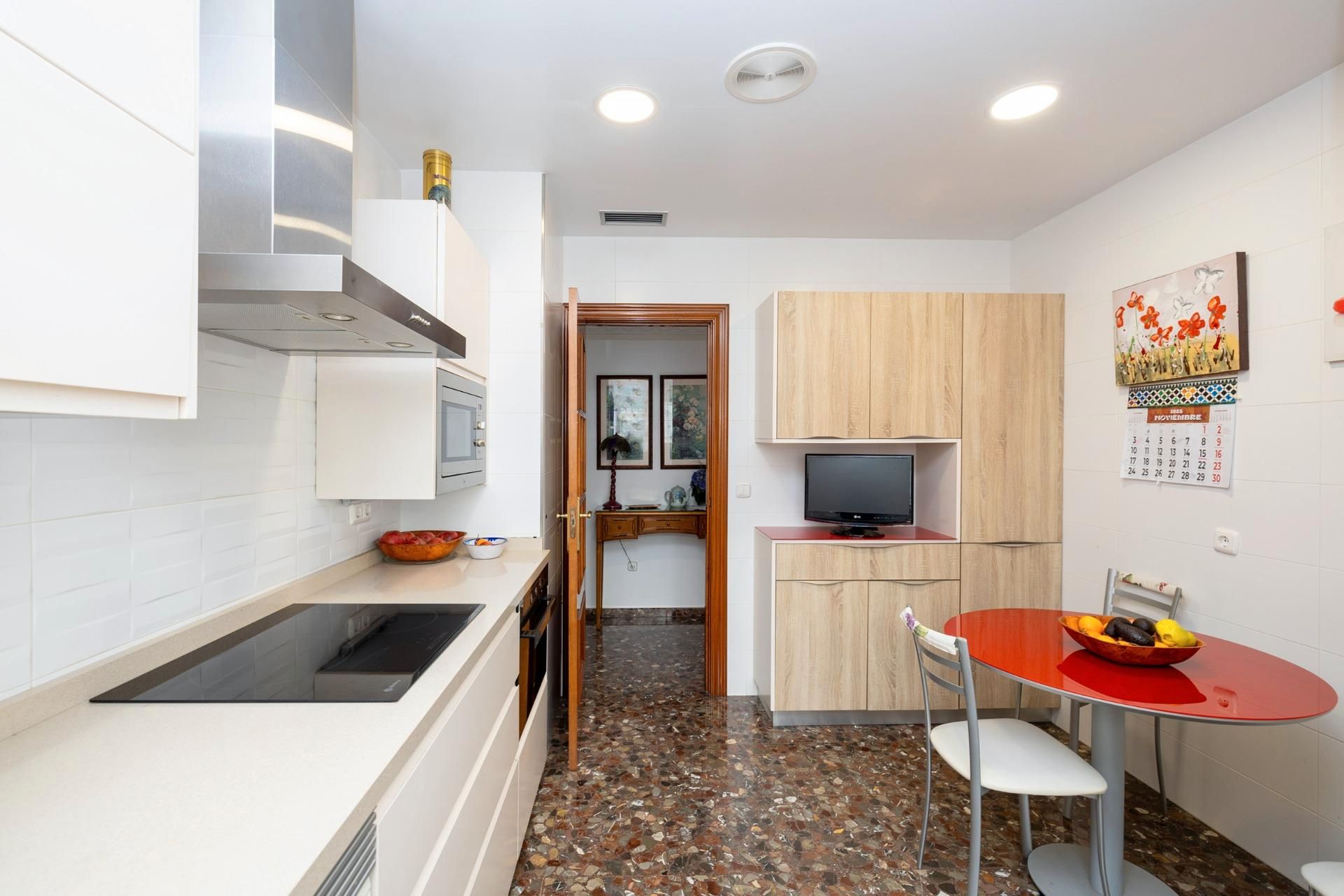 Kitchen of Flat for sale in  Granada Capital  with Air Conditioner and Balcony