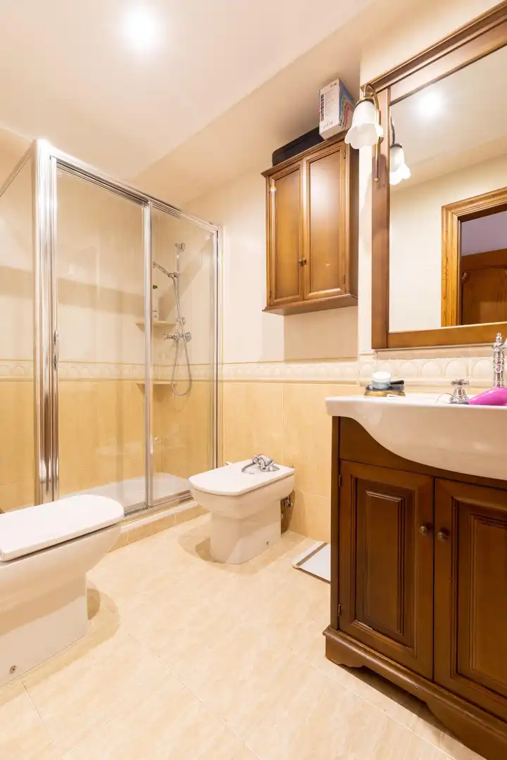 Baño de Ático en venta en Cieza con Aire acondicionado, Terraza y Trastero