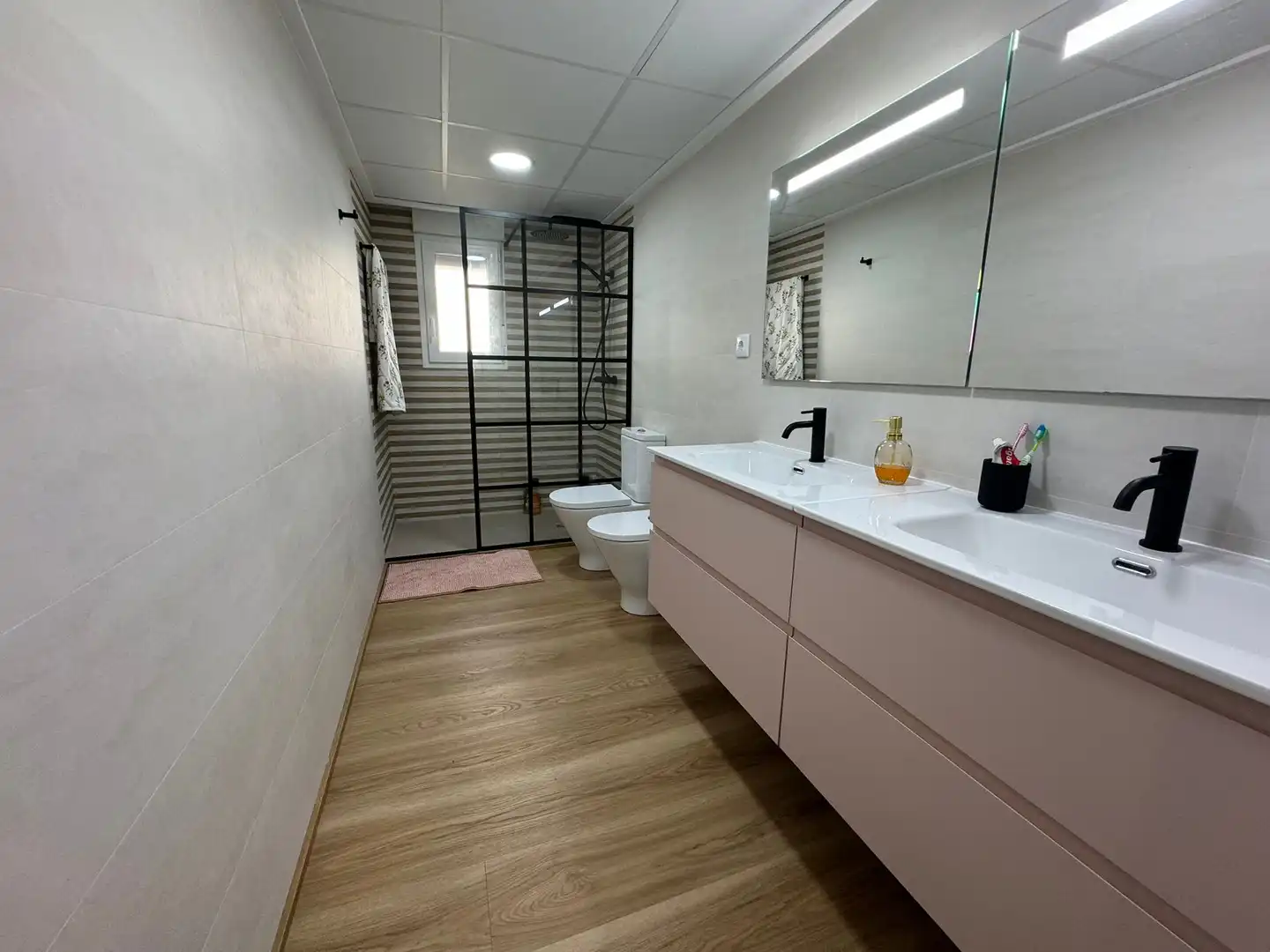 Bathroom of Ground floor for sale in Pilar de la Horadada  with Air Conditioner, Heating and Terrace