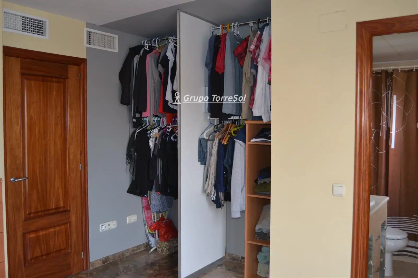 Casa aparellada amb piscina en venda a BERNA, imagen 26