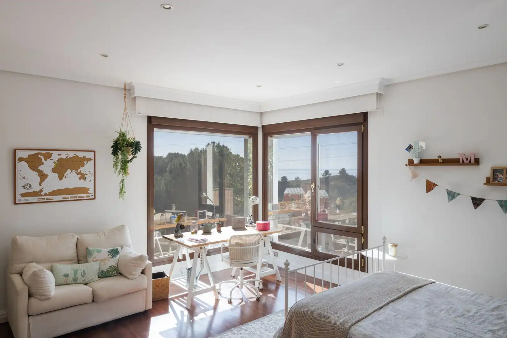 Dormitori de Casa o xalet en venda en Málaga amb Terrassa i Balcó