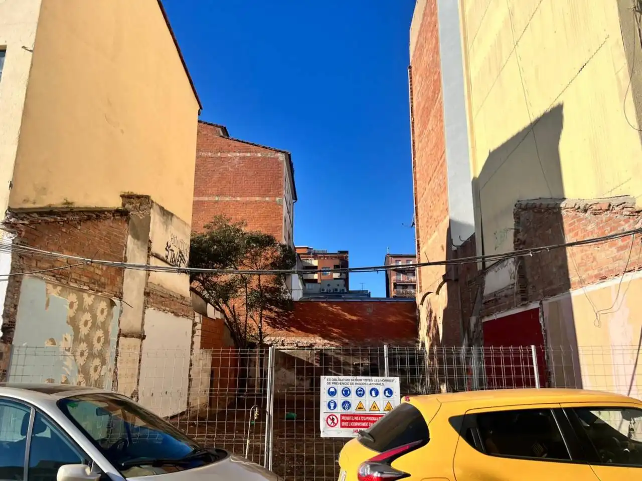 Terreno rústico en venta en Calle Puigmal, imagen 3