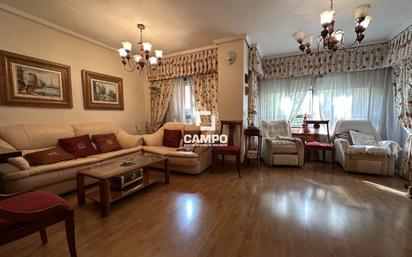 Living room of Flat for sale in  Albacete Capital  with Terrace and Balcony