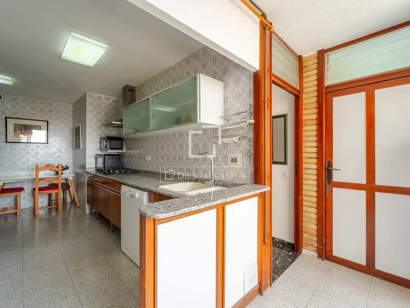 Cocina de Piso en venta en Valencia con Calefacción, Terraza y Balcón