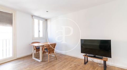 Foto 3 de Piso en venta en Carrer de Sant Antoni Abat, El Raval, Barcelona Capital