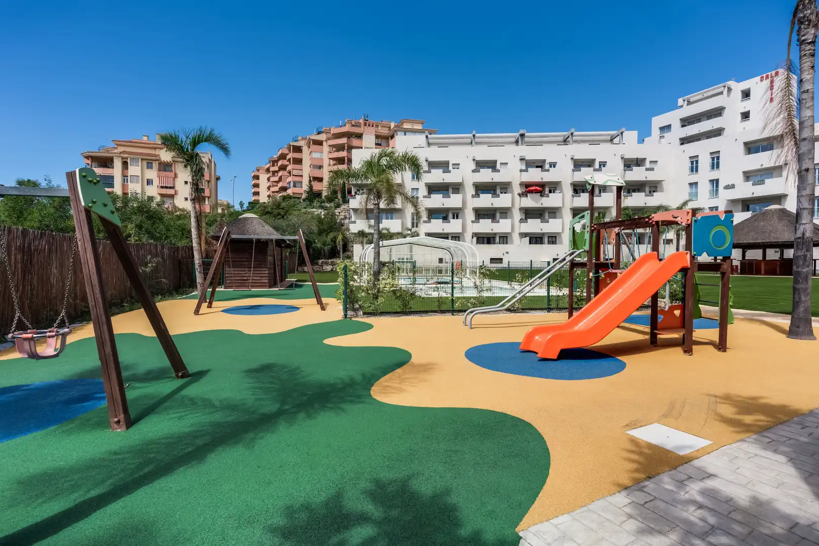 Ático con piscina en venta en Riviera del Sol, imagen 30