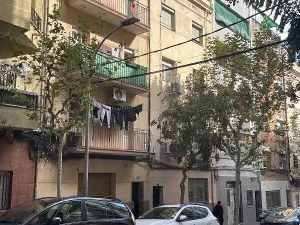 Exterior view of Flat for sale in Esplugues de Llobregat