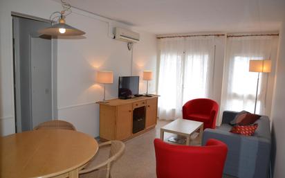 Living room of Flat for sale in L'Estartit  with Air Conditioner and Balcony