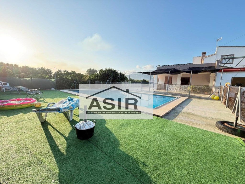 Piscina de Casa o xalet en venda en Llaurí