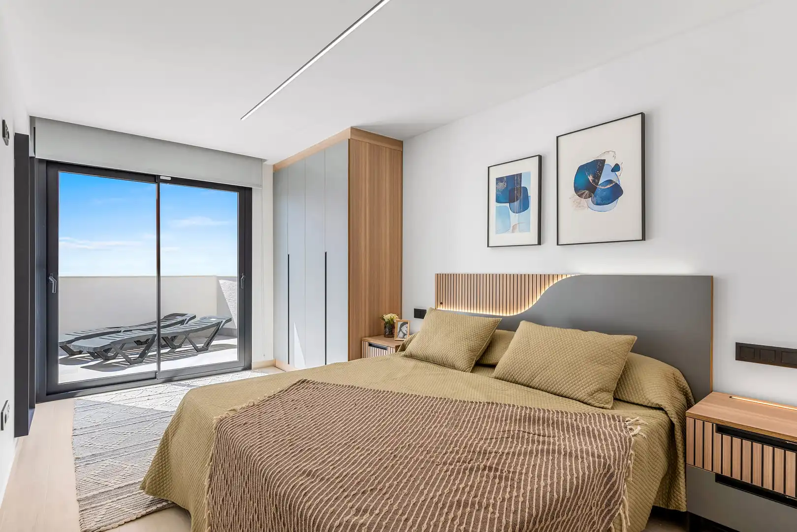 Habitación de Apartamento en venta en Guardamar del Segura con Terraza y Piscina