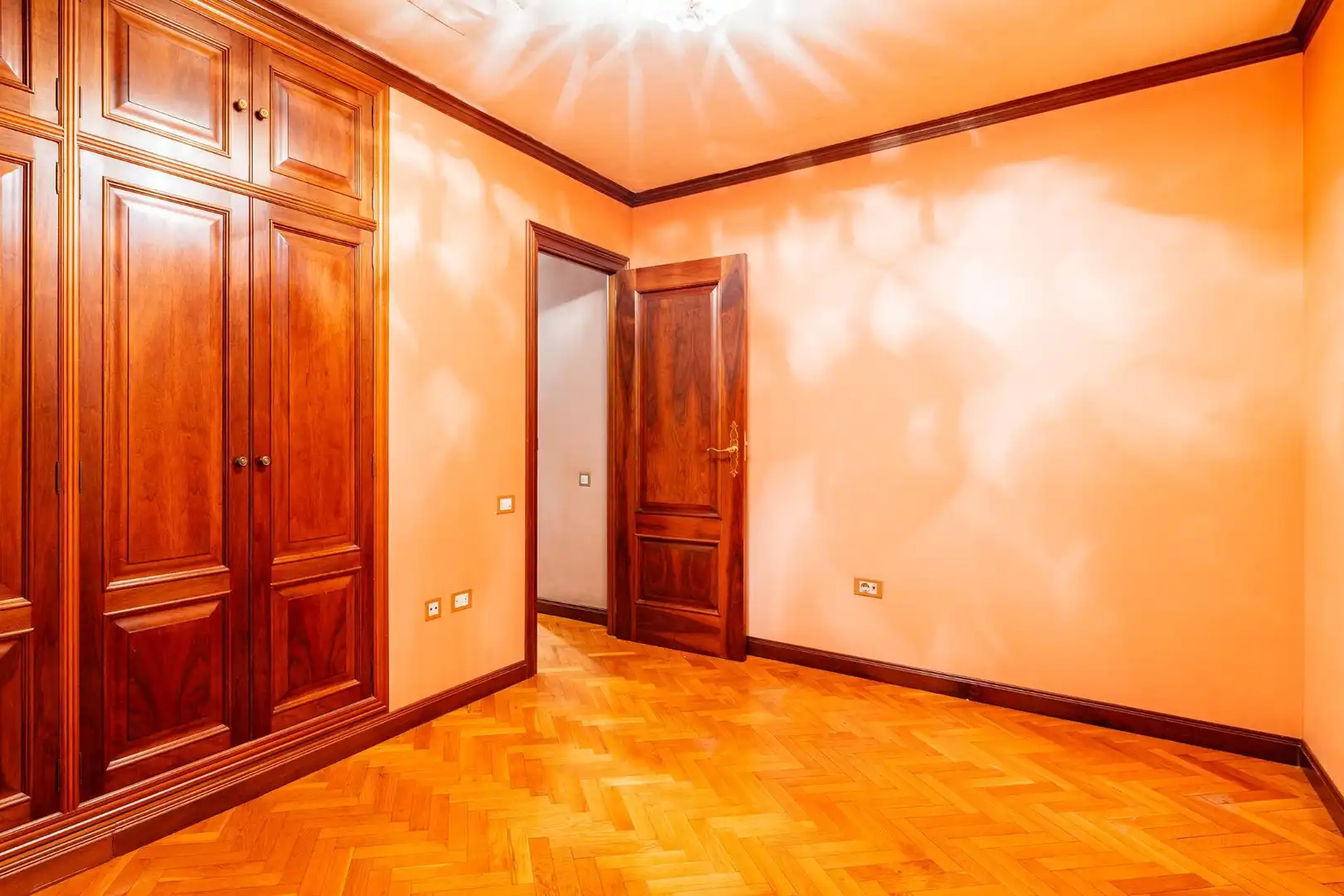 Dormitori de Pis en venda en Castellón de la Plana / Castelló de la Plana amb Aire condicionat, Parquet i Terrassa
