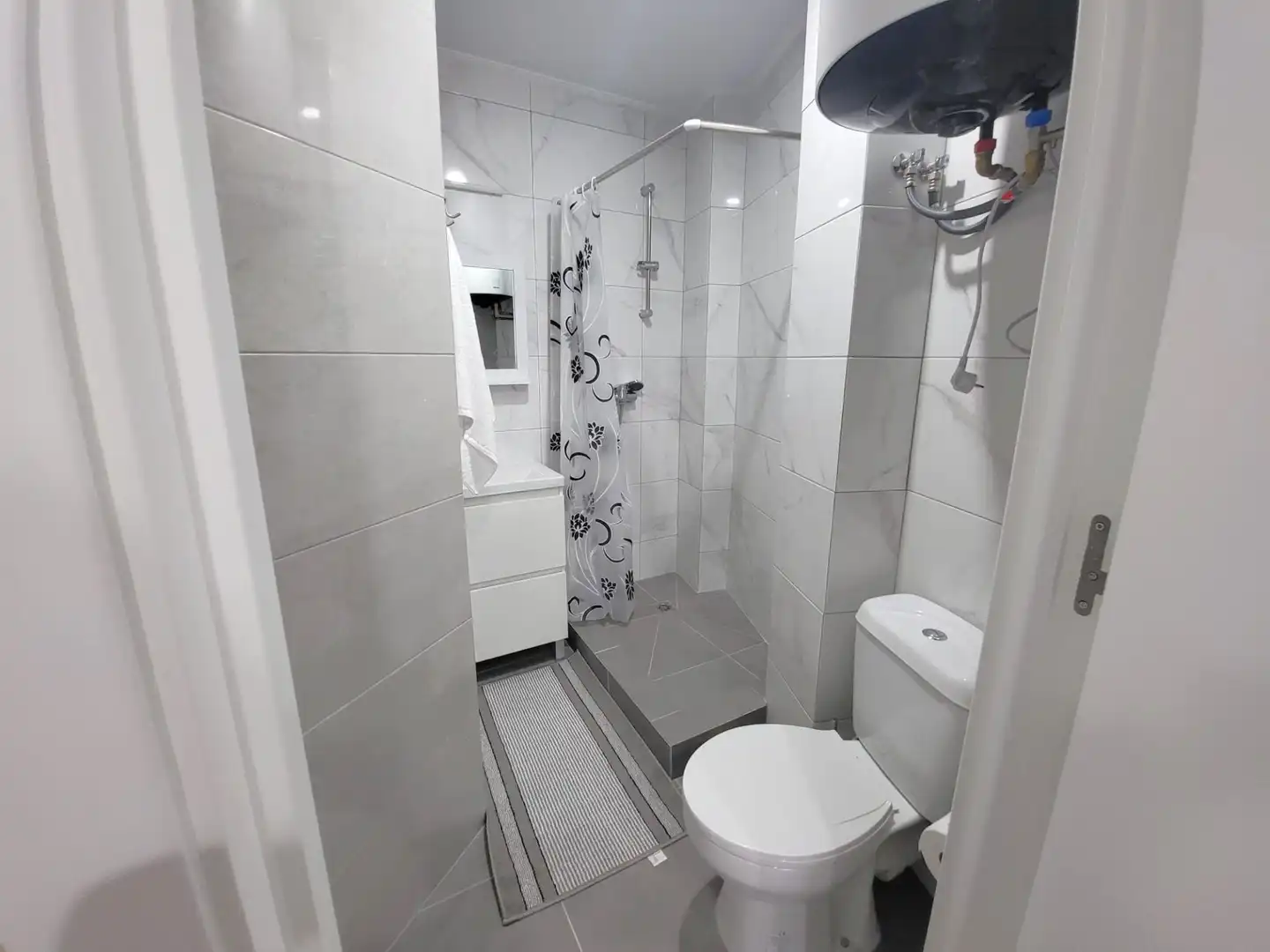 Baño de Finca rústica en venta en Blanes con Aire acondicionado, Calefacción y Amueblado