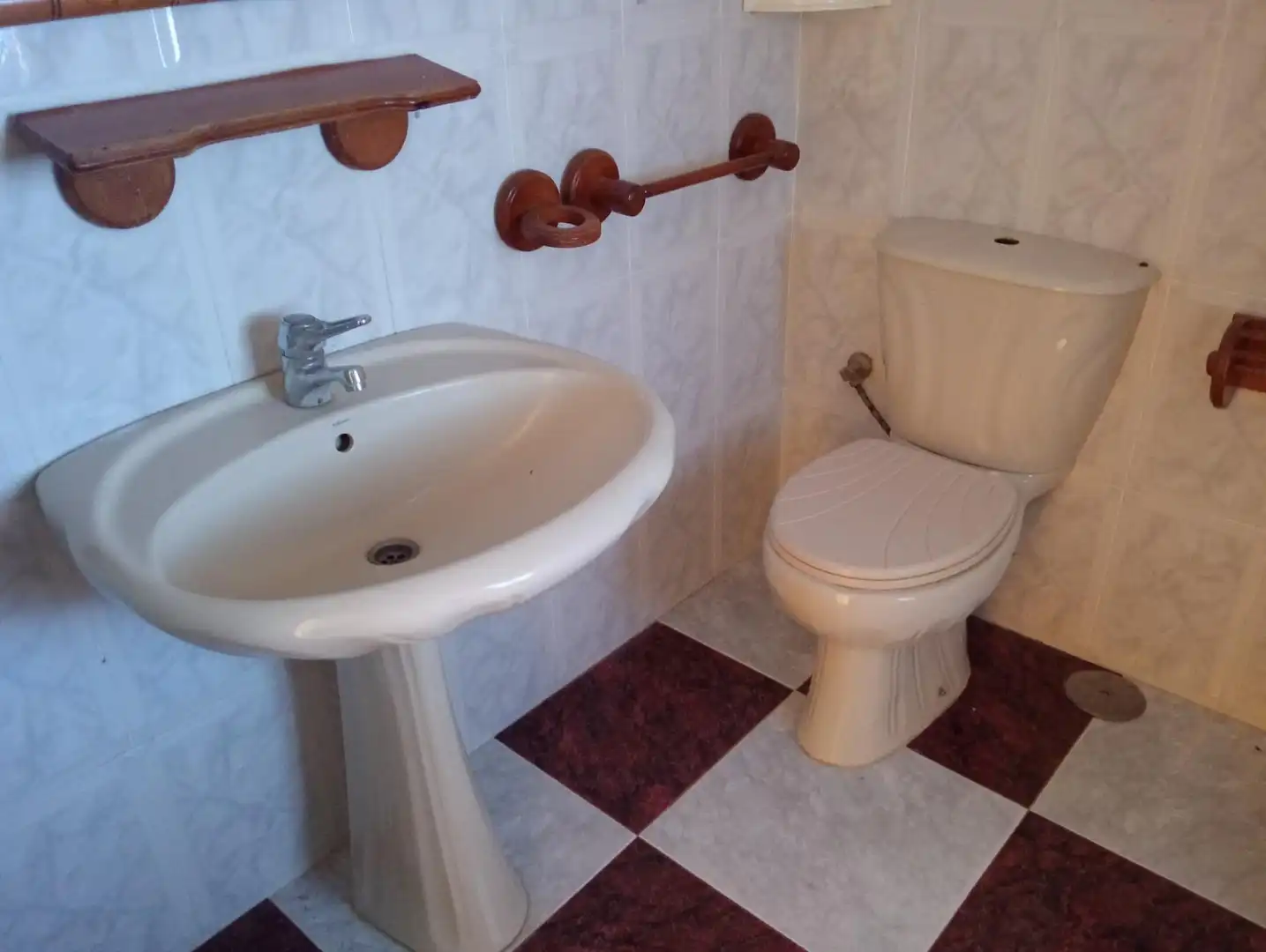 Bathroom of Houses for sale in Bornos