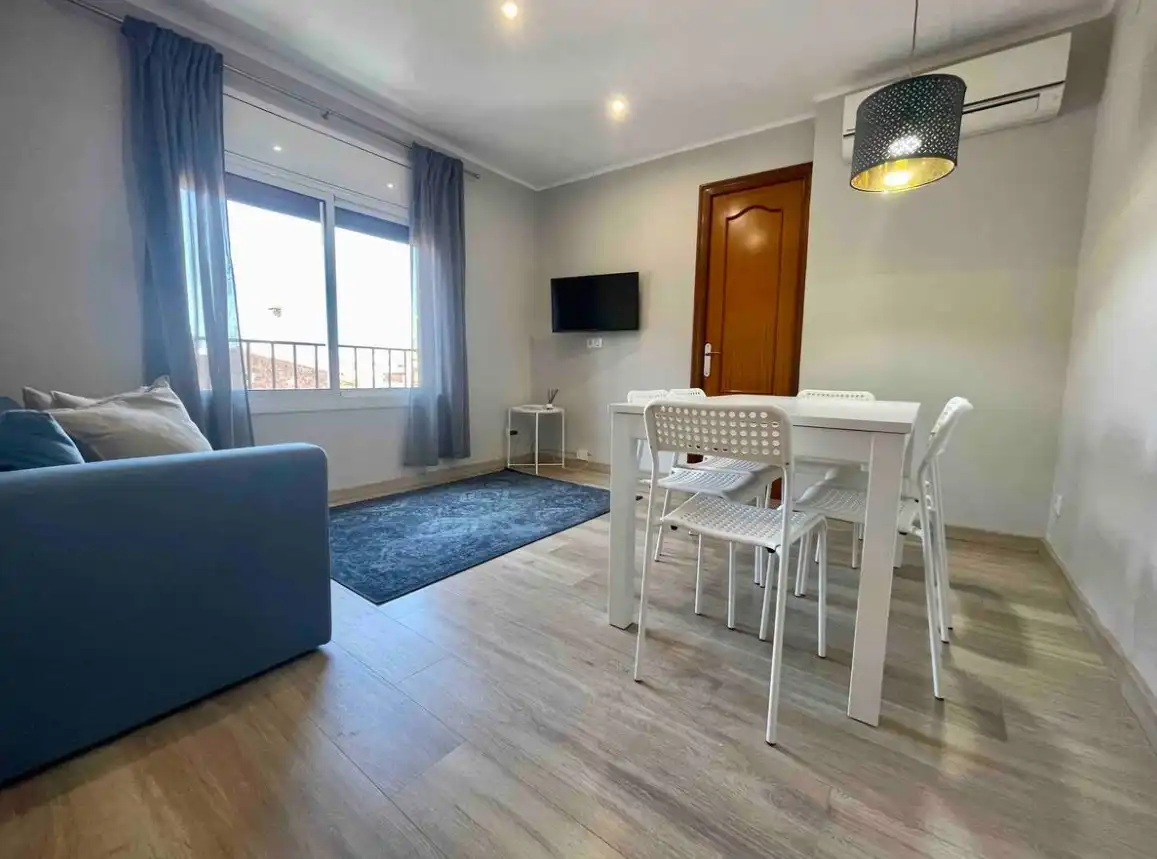 Wohnzimmer von Wohnungen zur Miete in Tarragona mit Klimaanlage, Heizung und Terrasse