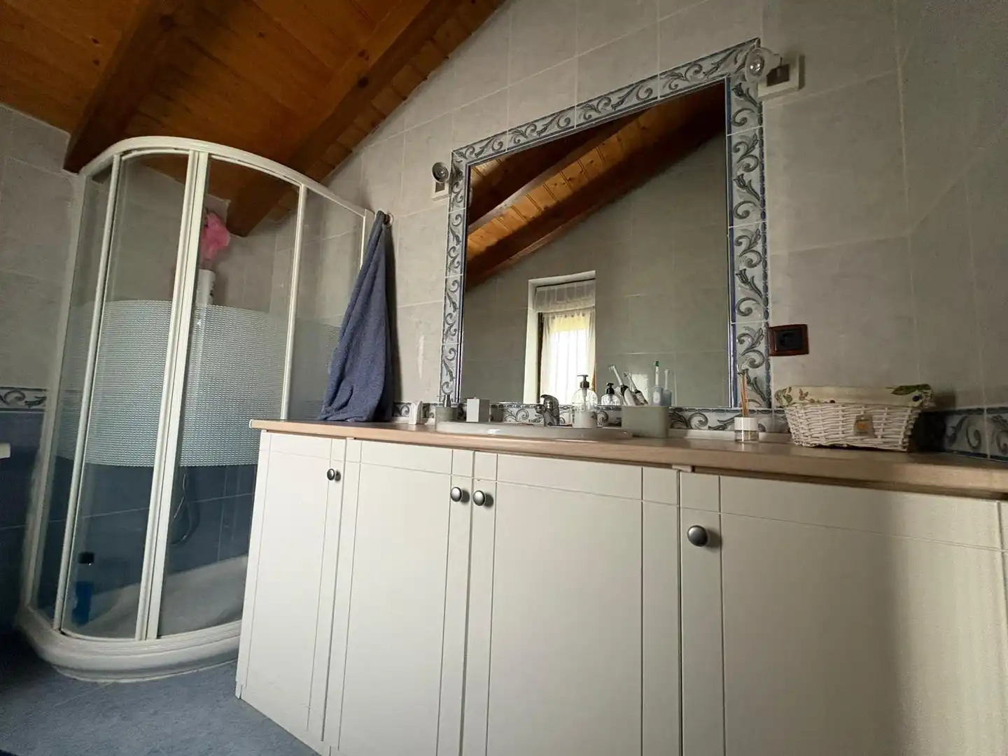 Baño de Casa o chalet en venta en Valle de Mena con Jardín privado, Terraza y Balcón