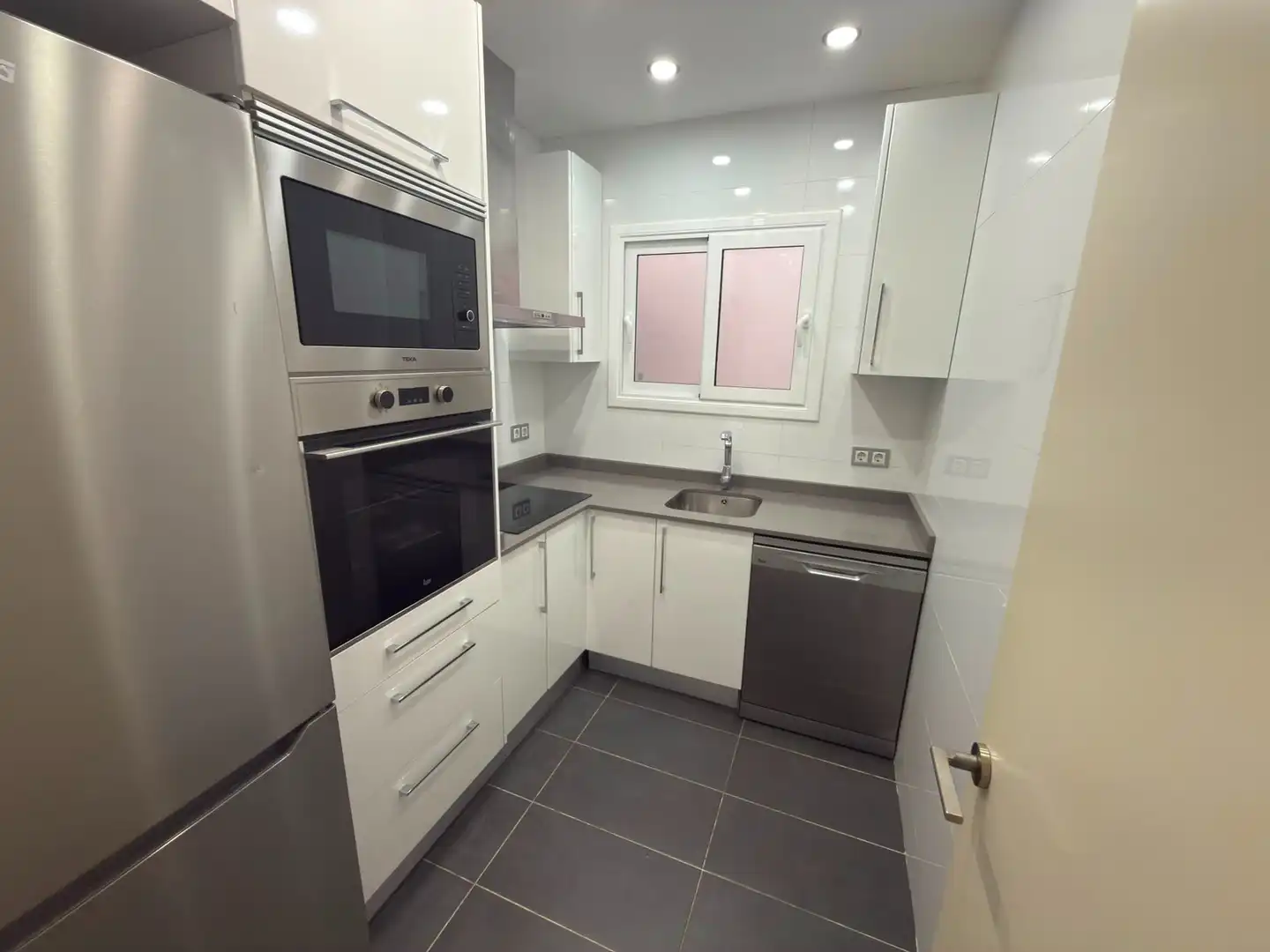 Cocina de Piso en venta en Gavà con Aire acondicionado, Calefacción y Parquet