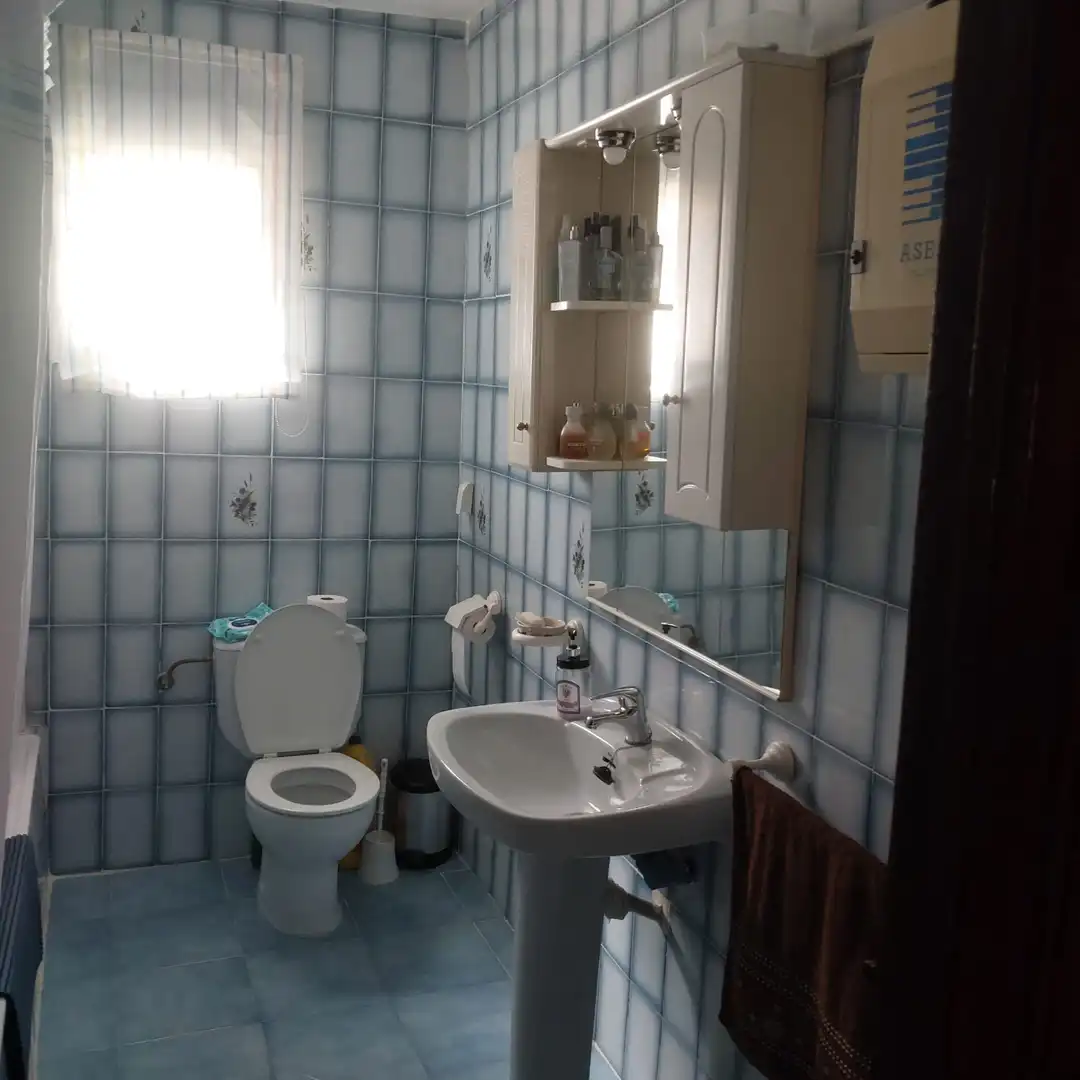 Baño de Ático en venta en Yeste con Terraza, Amueblado y Horno