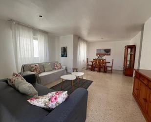 Living room of Apartment to rent in Algeciras  with Balcony and Community pool