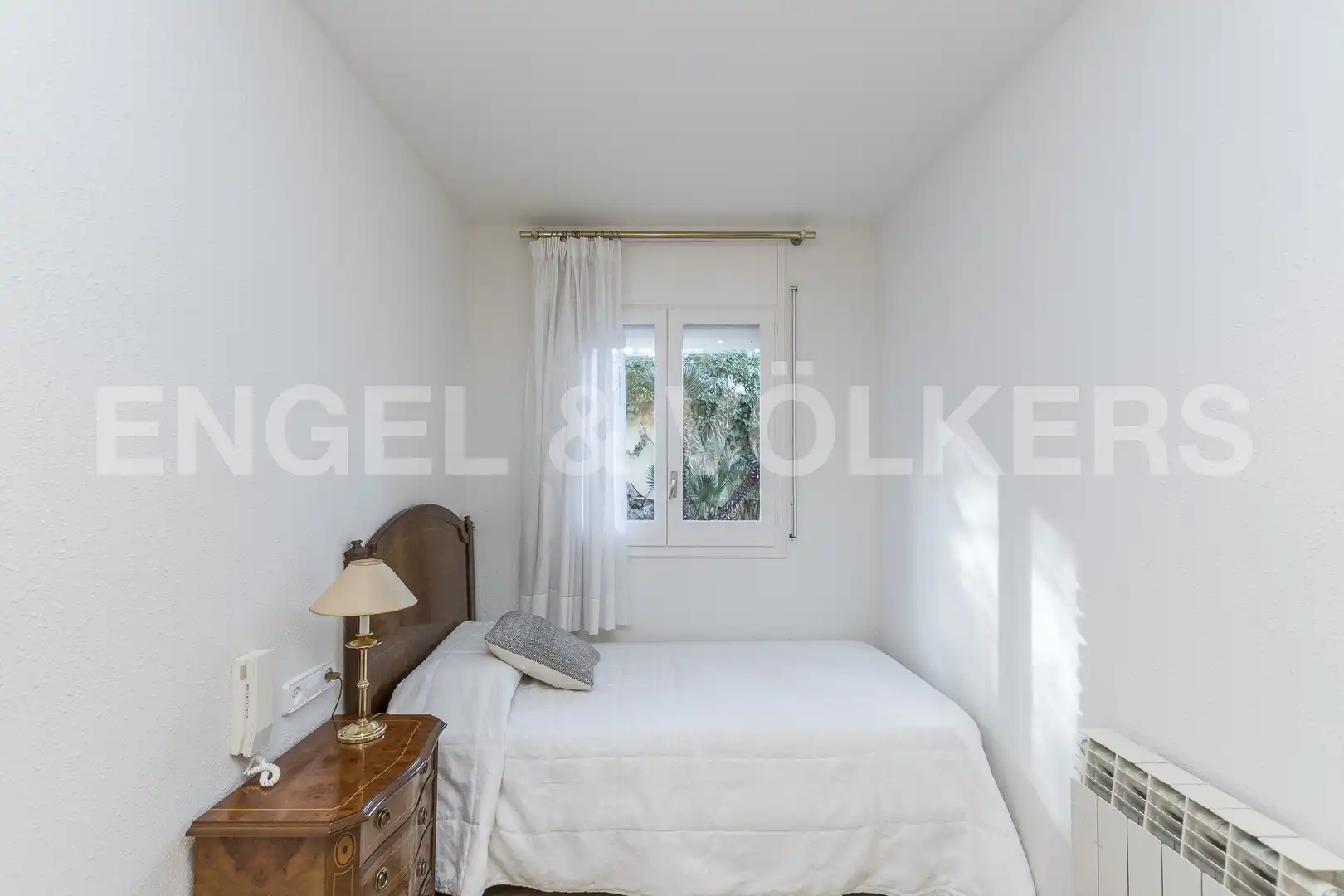 Dormitori de Casa o xalet en venda en Castelldefels amb Aire condicionat, Calefacció i Jardí privat