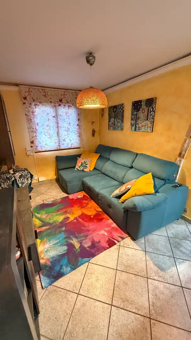 Sala d'estar de Pis en venda en Barakaldo  amb Calefacció i Moblat