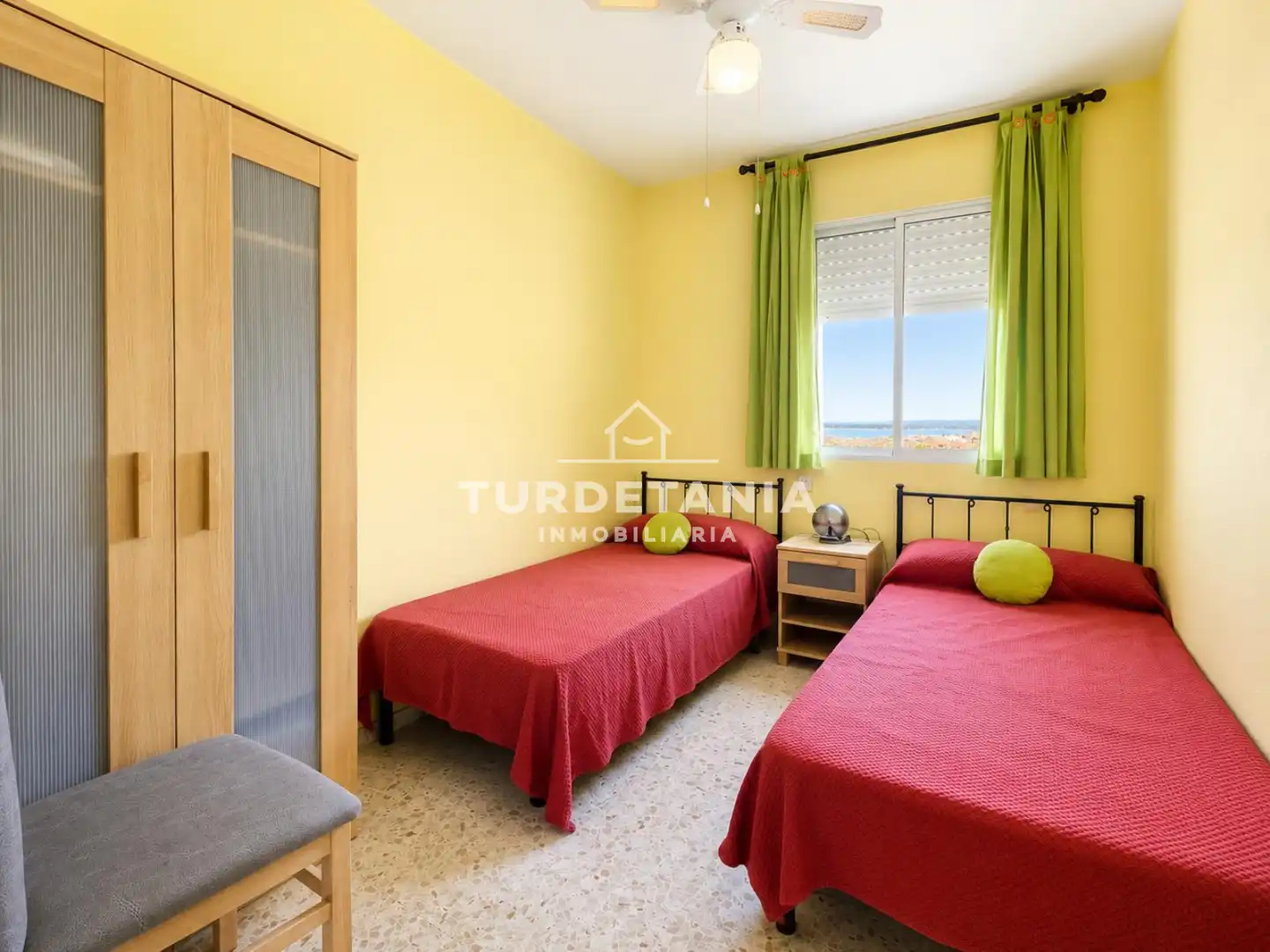 Bedroom of Flat for sale in Sanlúcar de Barrameda  with Furnished and Balcony