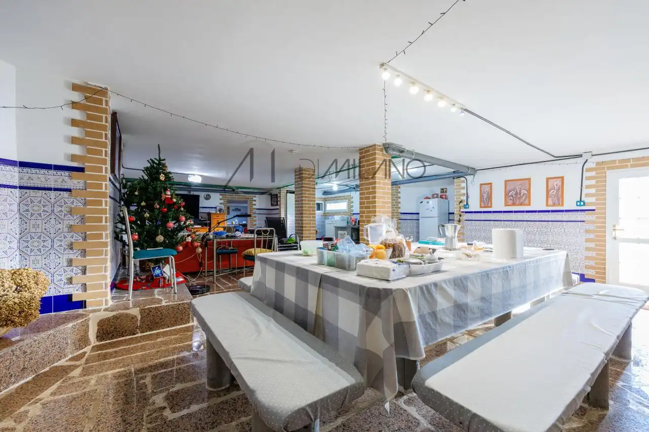 Casa o xalet en venda en Nigrán amb Calefacció, Jardí privat i Terrassa