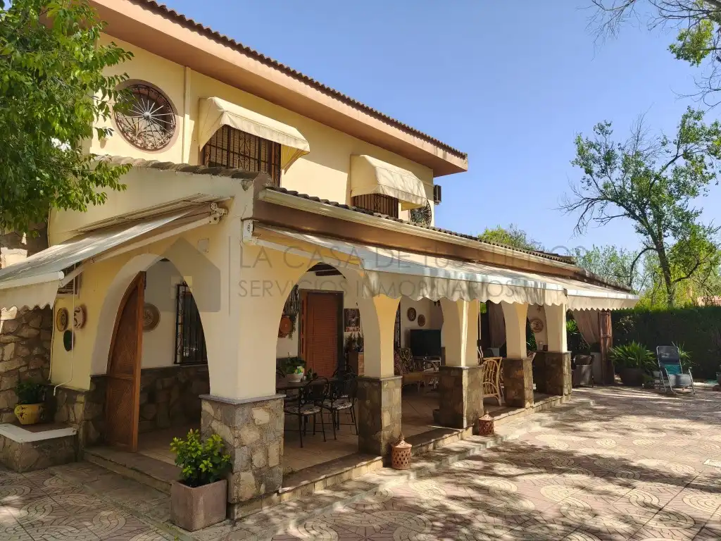 Villa zum Verkauf in Poligono Poligono 5, imagen 4