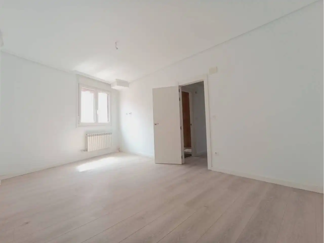 Bedroom of Flat for sale in Cerezo de Río Tirón  with Heating and Terrace