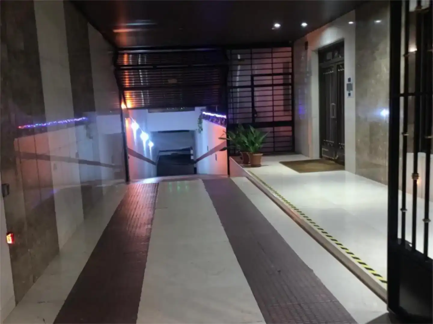 Garage for rent in Chamberí