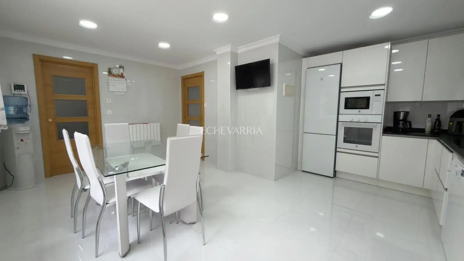 Cocina de Casa o chalet en venta en Castro-Urdiales con Calefacción, Jardín privado y Terraza